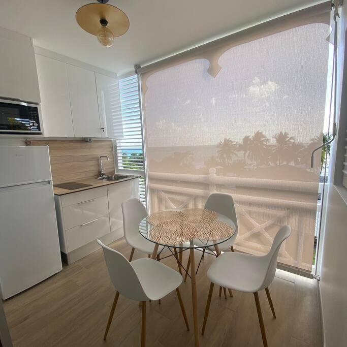Le Cinderella Apartment Ле Диамант Екстериор снимка